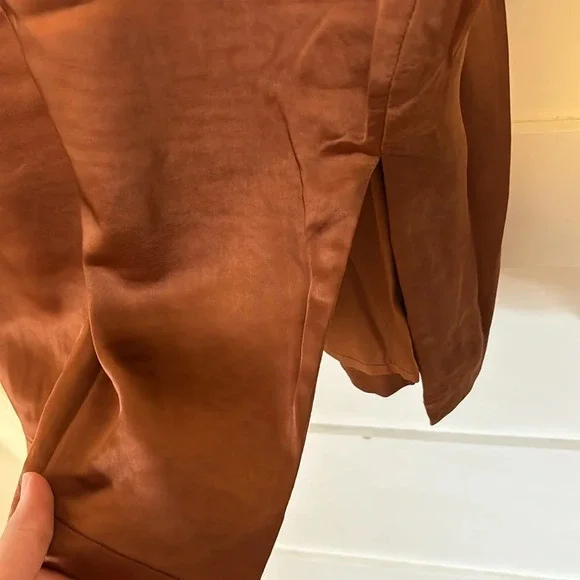 dress - Picture 3 of 6